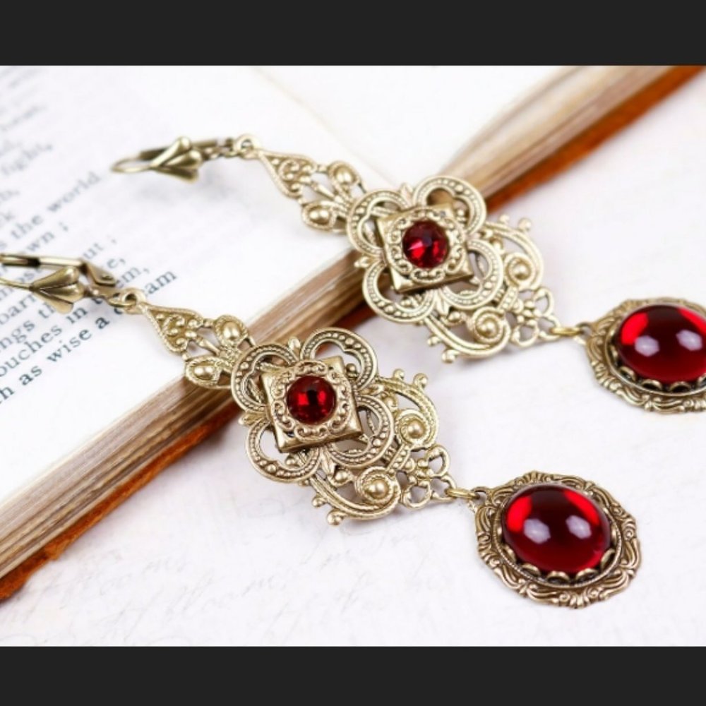 Garnet Renaissance Medieval Tudor Earrings